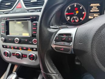 VOLKSWAGEN SCIROCCO 2.0 TDI R-Line Hatchback 3dr Diesel DSG Euro 5 (Leather, Nav) (1