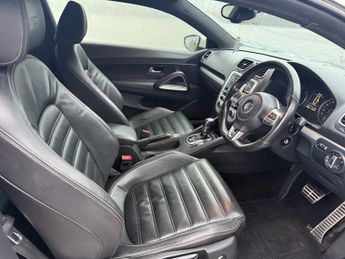 VOLKSWAGEN SCIROCCO 2.0 TDI R-Line Hatchback 3dr Diesel DSG Euro 5 (Leather, Nav) (1
