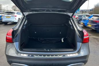 MERCEDES-BENZ GLA CLASS 2.1 GLA220d Sport (Premium) SUV 5dr Diesel 7G-DCT 4MATIC Euro 6 