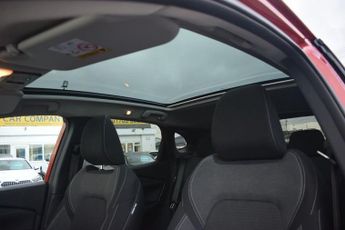 NISSAN QASHQAI 1.3 DIG-T MHEV N-Connecta SUV 5dr Petrol Hybrid XTRON Euro 6 (s/