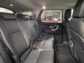 LAND ROVER DISCOVERY SPORT 2.0 TD4 SE SUV 5dr Diesel Manual 4WD Euro 6 (s/s) (180 ps)