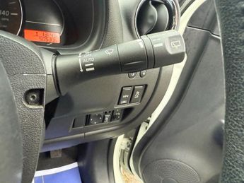 NISSAN MICRA 1.2 Tekna Hatchback 5dr Petrol Manual Euro 5 (80 ps)