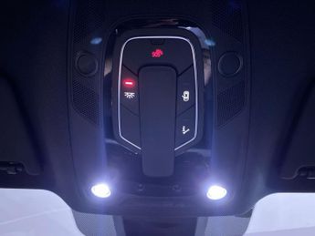 AUDI Q5 2.0 TFSIe 50 S line Sportback 5dr Petrol Plug-in Hybrid S Tronic