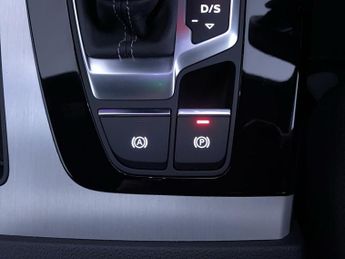 AUDI Q5 2.0 TFSIe 50 S line Sportback 5dr Petrol Plug-in Hybrid S Tronic