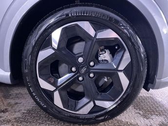 FORD Puma Gen-E Standard Range 43kWh Premium SUV 5dr Electric Auto (168 ps)