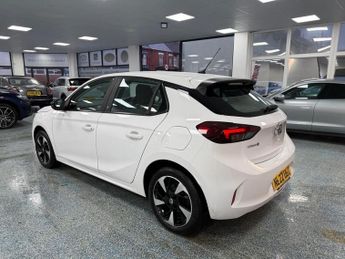 VAUXHALL Corsa Electric 50kWh SE Premium Hatchback 5dr Electric Auto (136 ps)