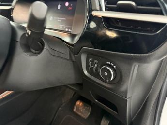 VAUXHALL Corsa Electric 50kWh SE Premium Hatchback 5dr Electric Auto (136 ps)