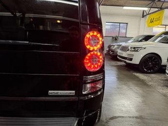 LAND ROVER DISCOVERY 4 3.0 SD V6 HSE Luxury SUV 5dr Diesel Auto 4WD Euro 5 (s/s) (255 b