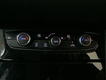 VAUXHALL GRANDLAND X 1.2 Turbo SRi Nav SUV 5dr Petrol Auto Euro 6 (s/s) (130 ps)