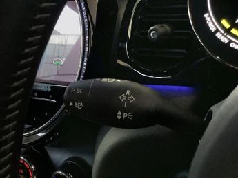 MINI Electric Hatch Cooper SE 32.6kWh Level 3 Hatchback 3dr Electric Auto (184 ps)