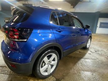 VOLKSWAGEN T-CROSS 1.0 TSI SEL SUV 5dr Petrol DSG Euro 6 (s/s) (110 ps)