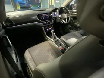 VOLKSWAGEN T-CROSS 1.0 TSI SEL SUV 5dr Petrol DSG Euro 6 (s/s) (110 ps)