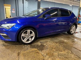 VOLKSWAGEN T-CROSS 1.0 TSI SEL SUV 5dr Petrol DSG Euro 6 (s/s) (110 ps)