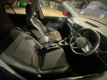 VOLKSWAGEN T-CROSS 1.0 TSI SEL SUV 5dr Petrol DSG Euro 6 (s/s) (110 ps)