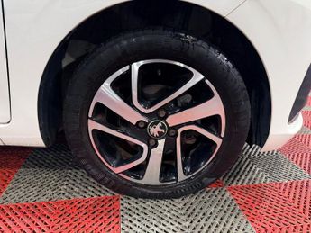 PEUGEOT 108 1.0 Collection Top! 5dr Petrol 2 Tronic Euro 6 (72 ps)