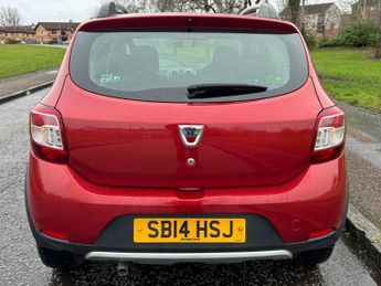 DACIA SANDERO STEPWAY 1.5 dCi Ambiance Hatchback 5dr Diesel Manual Euro 5 (90 ps)