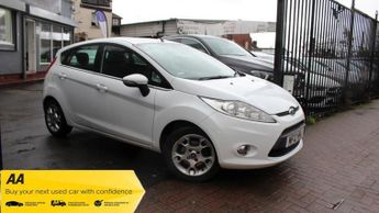 Ford Fiesta 1.4 Zetec Hatchback 5dr Petrol Automatic (154 g/km, 94 bhp)