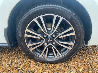 MITSUBISHI MIRAGE 1.2 Juro Hatchback 5dr Petrol Manual Euro 6 (s/s) (79 ps)
