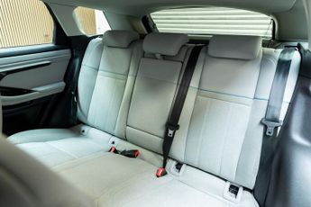 LAND ROVER RANGE ROVER EVOQUE 1.5 P300e 12.2kWh S SUV 5dr Petrol Plug-in Hybrid Auto 4WD Euro 