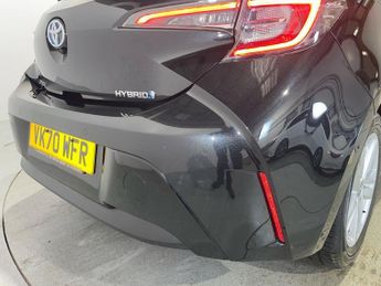 TOYOTA COROLLA 1.8 VVT-h Icon Tech Hatchback 5dr Petrol Hybrid CVT Euro 6 (s/s)