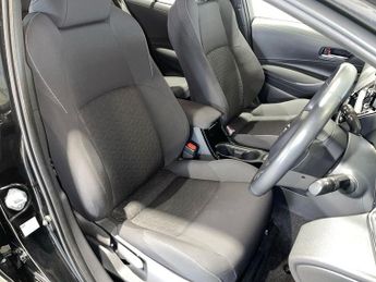 TOYOTA COROLLA 1.8 VVT-h Icon Tech Hatchback 5dr Petrol Hybrid CVT Euro 6 (s/s)