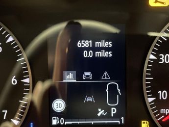 DACIA SANDERO STEPWAY 1.0 TCe EXTREME Hatchback 5dr Petrol CVT Euro 6 (s/s) (90 ps)