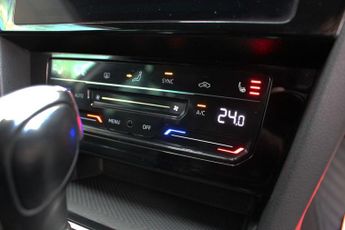 VOLKSWAGEN PASSAT 2.0 TDI EVO R-Line Estate 5dr Diesel DSG Euro 6 (s/s) (150 ps)