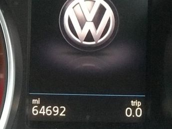 VOLKSWAGEN TIGUAN 2.0 TDI SE Navigation SUV 5dr Diesel DSG Euro 6 (s/s) (150 ps)