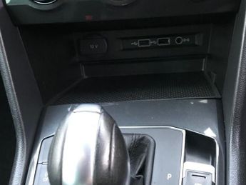 VOLKSWAGEN TIGUAN 2.0 TDI SE Navigation SUV 5dr Diesel DSG Euro 6 (s/s) (150 ps)