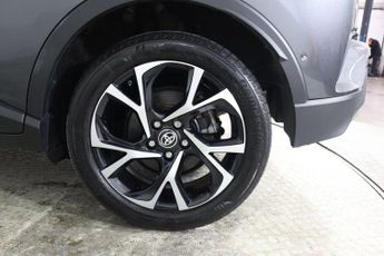 TOYOTA C-HR 1.8 VVT-h Design CVT Euro 6 (s/s) 5dr