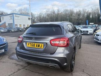 MERCEDES-BENZ GLA 2.1 GLA200d AMG Line SUV 5dr Diesel 7G-DCT Euro 6 (s/s) (136 ps)