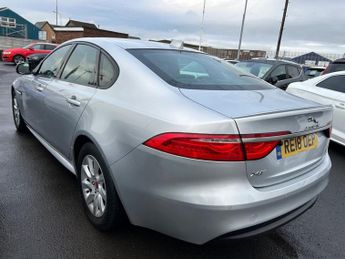 JAGUAR XF 2.0d R-Sport Saloon 4dr Diesel Auto Euro 6 (s/s) (163 ps)