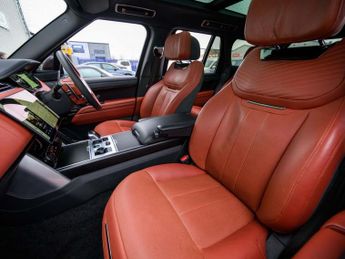 LAND ROVER RANGE ROVER 4.4 P530 V8 SV SUV 5dr Petrol Auto 4WD Euro 6 (s/s) (530 ps)