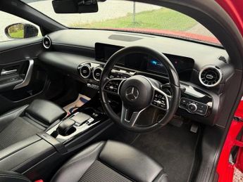 MERCEDES-BENZ A-CLASS 2.0 A200d Sport Hatchback 5dr Diesel 8G-DCT Euro 6 (s/s) (150 ps