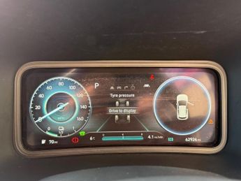HYUNDAI KONA 39kWh SE Connect SUV 5dr Electric Auto (10.5kW Charger) (136 ps)
