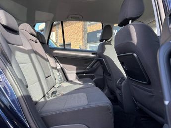 VOLKSWAGEN GOLF SV 1.6 TDI BlueMotion Tech SE MPV 5dr Diesel DSG Euro 6 (s/s) (110 