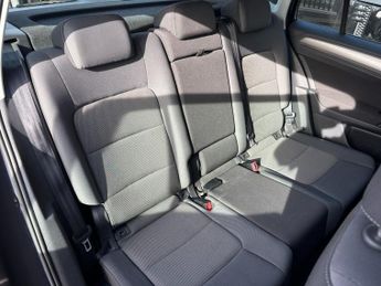 VOLKSWAGEN GOLF SV 1.6 TDI BlueMotion Tech SE MPV 5dr Diesel DSG Euro 6 (s/s) (110 