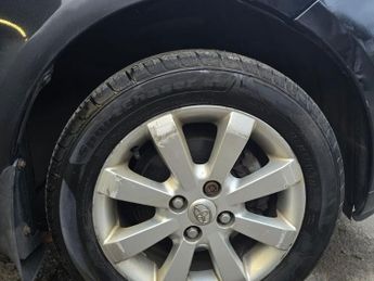 TOYOTA YARIS 1.0 VVT-i TR Hatchback 5dr Petrol Manual (127 g/km, 67 bhp)