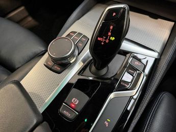 BMW 5 SERIES 2.0 520i GPF M Sport Touring 5dr Petrol Auto Euro 6 (s/s) (184 p