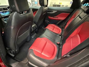 JAGUAR F-PACE 2.0 D180 R-Sport SUV 5dr Diesel Auto Euro 6 (s/s) (180 ps)