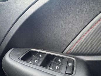 MG MG ZS 1.0 T-GDI Exclusive SUV 5dr Petrol Auto Euro 6 (111 ps)