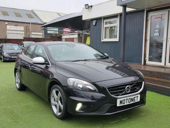 Volvo V40 1.6 D2 R-Design Hatchback 5dr Diesel Manual Euro 5 (s/s) (115 ps