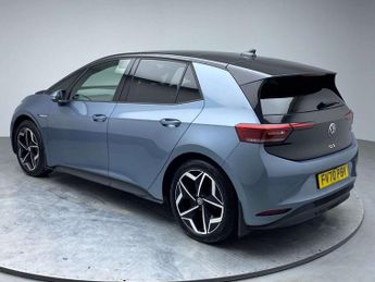 VOLKSWAGEN ID.3 Pro Performance 58kWh Family Hatchback 5dr Electric Auto (204 ps