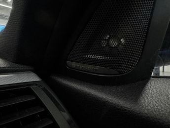 BMW 3 SERIES 3.0 330d M Sport Saloon 4dr Diesel Auto Euro 5 (s/s) (258 ps)