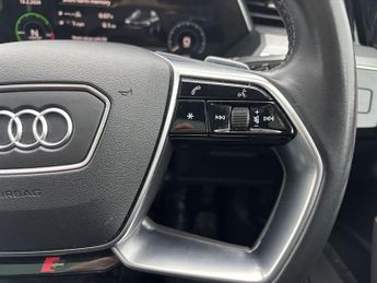 AUDI E-TRON 55 Launch Edition Sportback 5dr Electric Auto quattro 95kWh (408