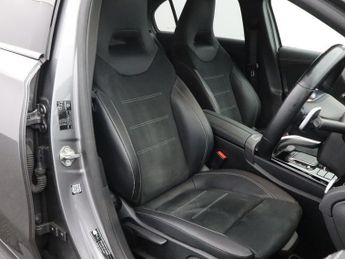 MERCEDES-BENZ A-CLASS 1.3 A180 AMG Line Edition (Executive) Hatchback 5dr Petrol 7G-DC