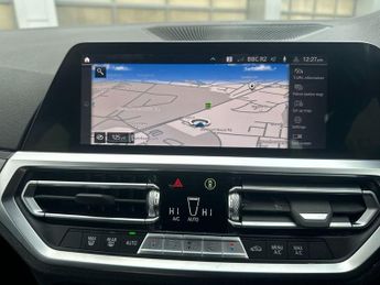 BMW 3 SERIES 2.0 330e 12kWh SE Pro Touring 5dr Petrol Plug-in Hybrid Auto xDr