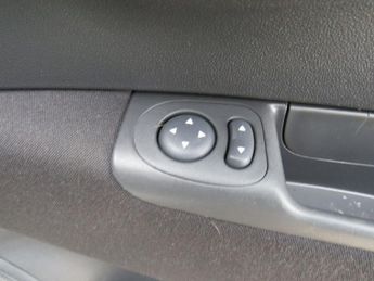 FIAT 500 1.2 Lounge Hatchback 3dr Petrol Dualogic Euro 6 (s/s) (69 bhp)