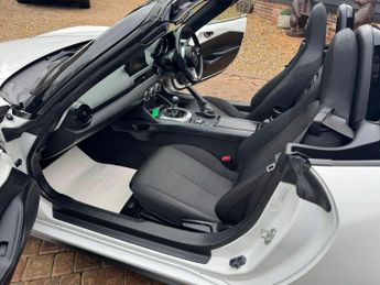 MAZDA MX-5 1.5 SKYACTIV-G SE-L Nav+ Convertible 2dr Petrol Manual Euro 6 (1