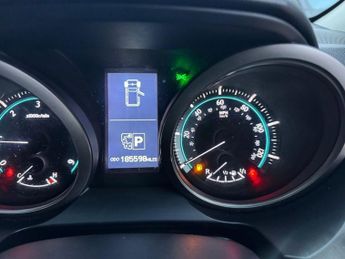 TOYOTA LAND CRUISER 3.0 D-4D LC4 SUV 5dr Diesel Auto 4WD Euro 5 (190 ps)